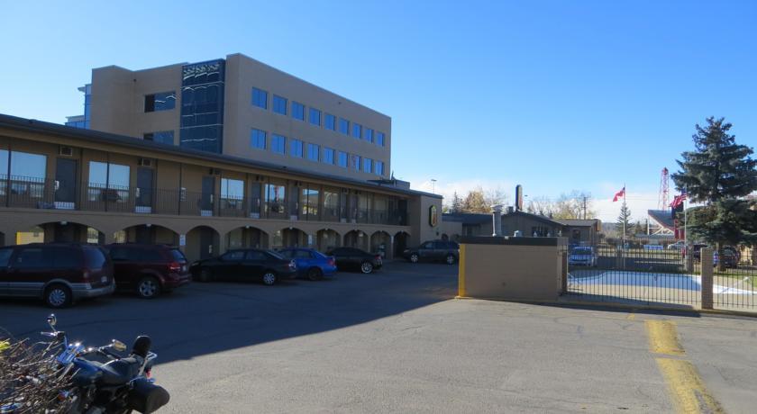Super 8 Calgary Village Εξωτερικό φωτογραφία